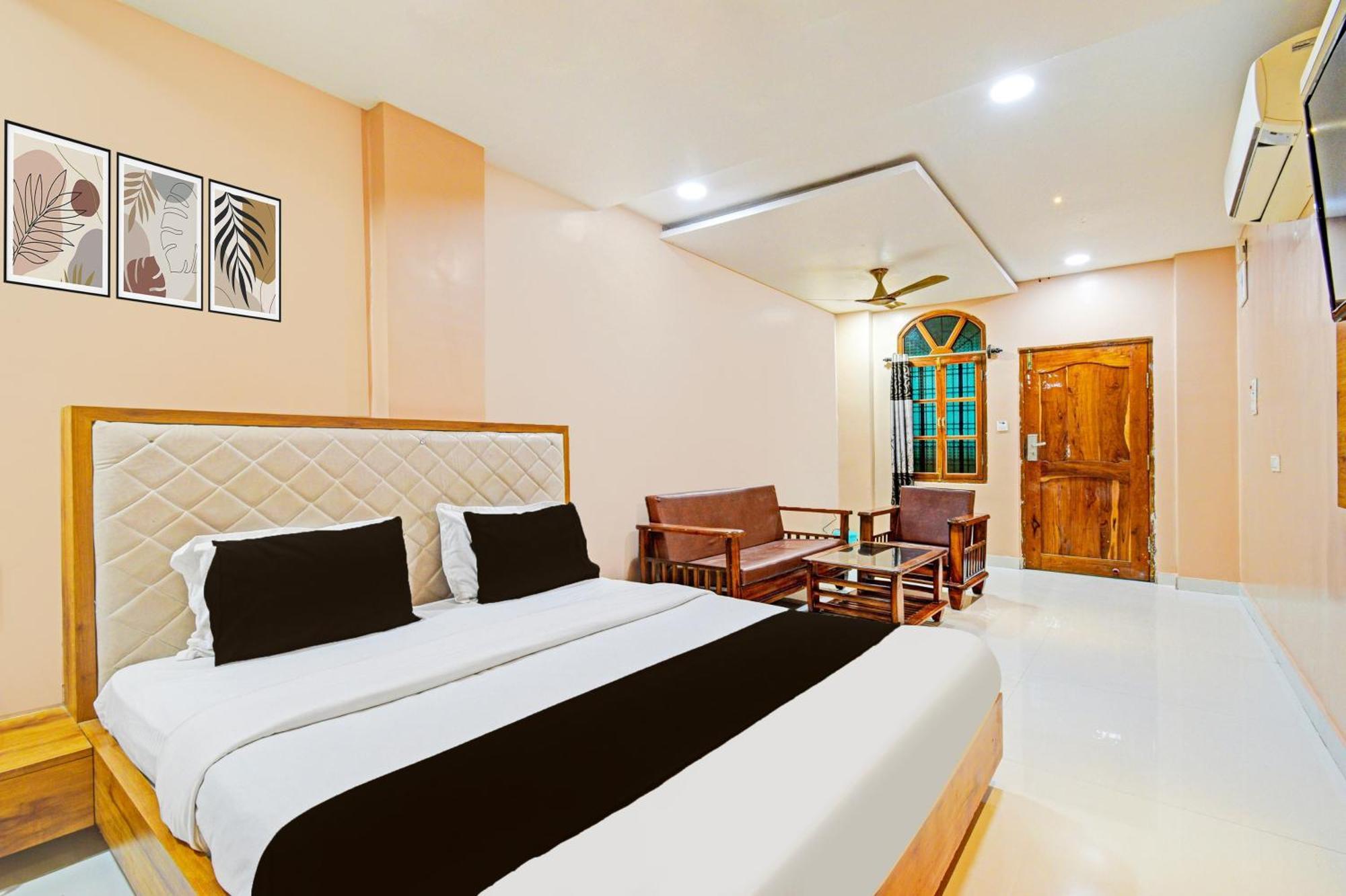 Super Townhouse Mancherial Mancherāl Dış mekan fotoğraf